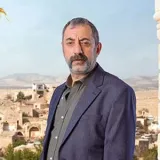Nazmi Kırık portresi