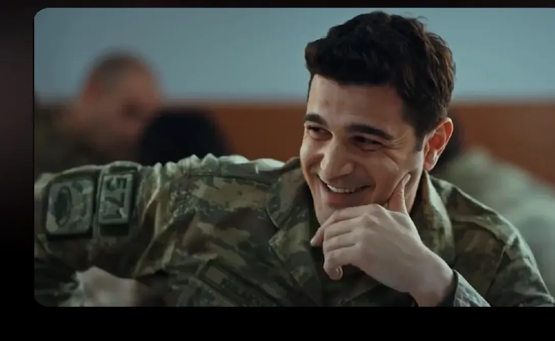 Burak Sevinç fotoğrafı 1